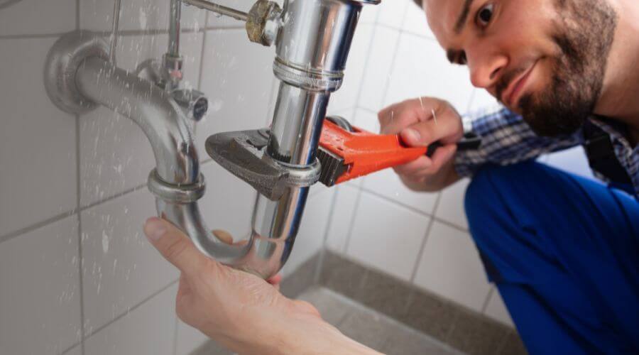 Professional same day plumber services in Laketon, IN